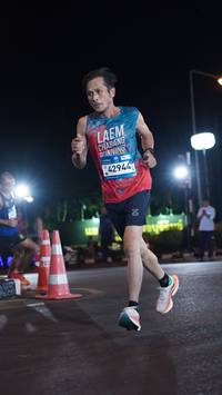 BIB: 42944, 1499
                            <button type="button" onclick="openModal(23005994)" class="btn btn-primary btn-sm float-right btn-popup" data-toggle="modal" data-target=".modal-high-quality">
                        <i class="fas fa-shopping-cart"></i> Add to Cart
                    </button>
                                            <button type="button" onclick="isThisMe(23005994, true)" class="btn btn-success btn-sm float-right btn-popup btn-isme hidden" data-toggle="tooltip" data-placement="bottom" title="นี่คือรูปของคุณใช่ไหม คลิกที่นี่เพื่อเอาเข้าอัลบั้ม">
                        <i class="fas fa-plus"></i> Add to album
                    </button>
                    <button type="button" onclick="isThisMe(23005994, false)" class="btn btn-warning btn-sm float-right btn-popup btn-isnotme hidden">
                        <i class="fas fa-ban"></i> Remove from album
                    </button>